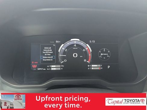 Used 2024 Toyota Tundra Limited AWD/4WD image 17