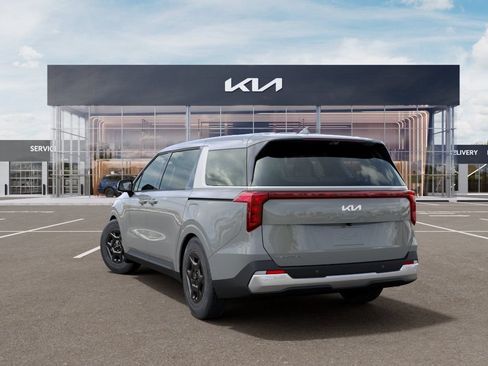 New 2027 Kia Carnival FWD image 4