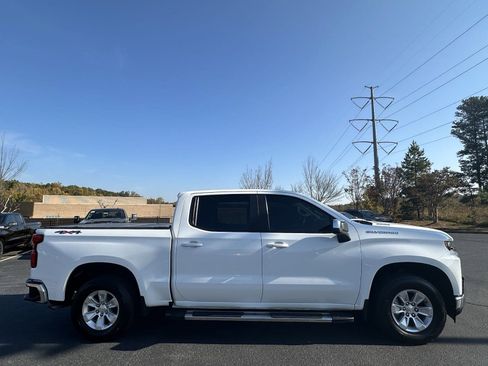 Used 2021 Chevrolet Silverado 1500 LT w/ Convenience Package II image 4