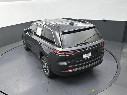 Used 2023 Jeep Grand Cherokee 4WD 4xe image 15