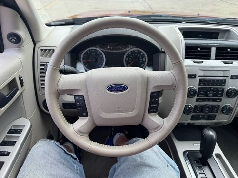 Used 2012 Ford Escape XLT FWD image 17