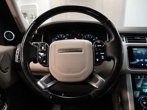 Used 2019 Land Rover Range Rover Supercharged AWD/4WD image 22