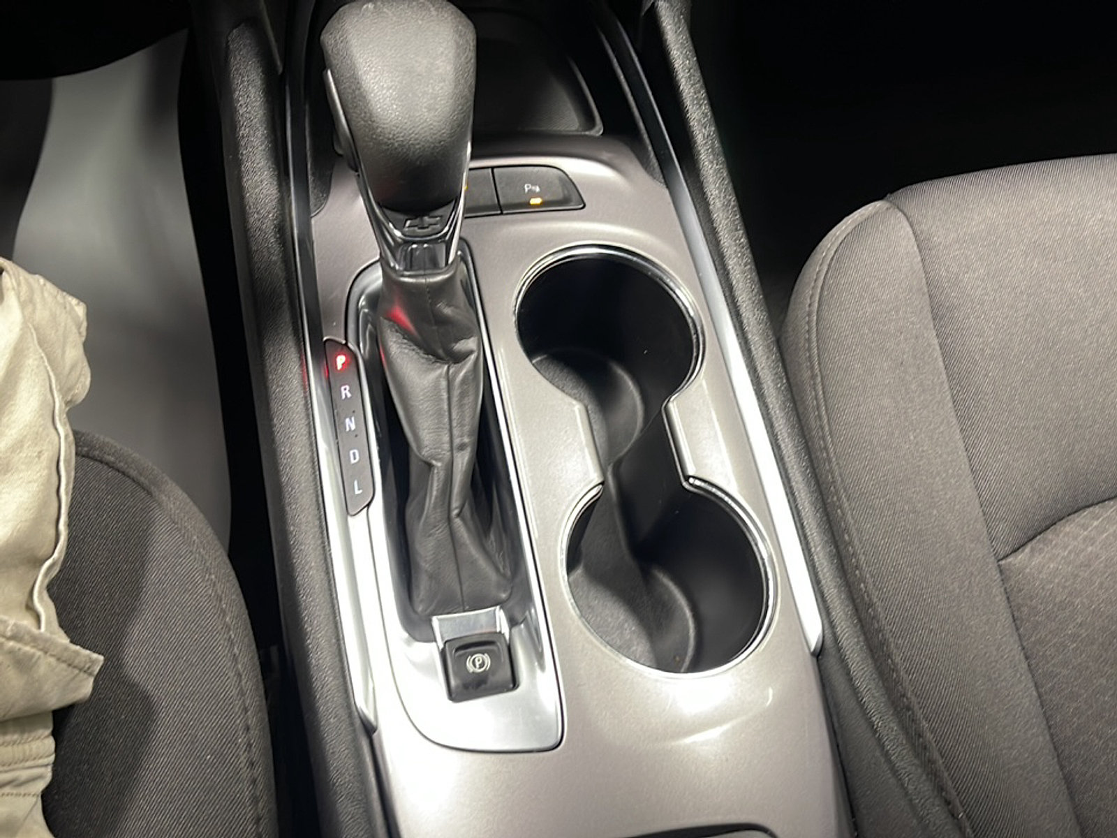 Used 2024 Chevrolet Malibu LT FWD image 11