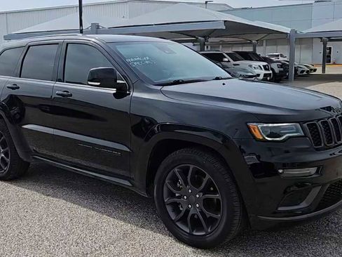 Used 2021 Jeep Grand Cherokee High Altitude image 2