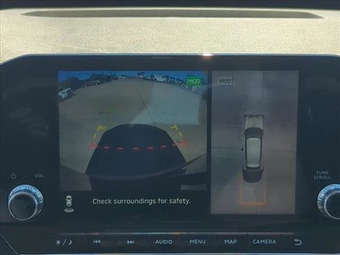 Used 2024 Mitsubishi Outlander SE image 14