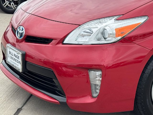 Used 2015 Toyota Prius Three FWD image 3