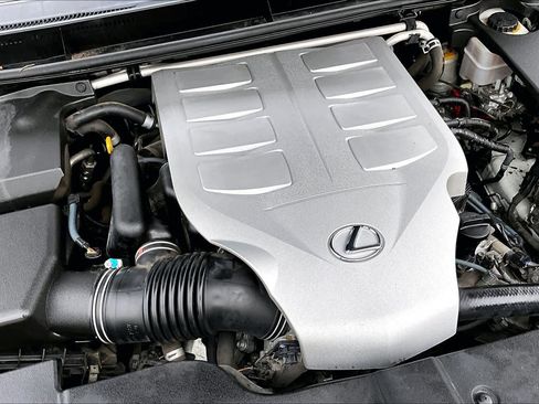 Used 2015 Lexus GX 460 w/ Premium Package AWD/4WD image 32