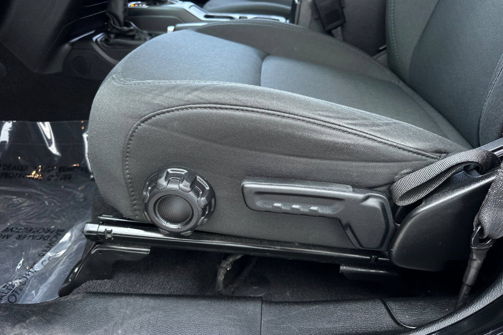 Used 2021 Jeep Gladiator Sport AWD/4WD image 13