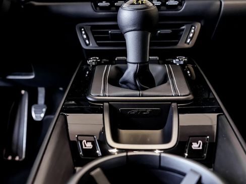 Used 2026 Porsche 911 GT3 image 23