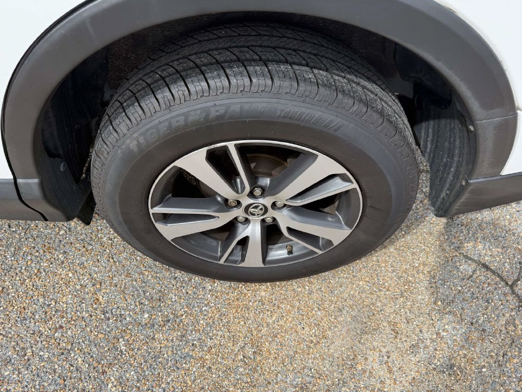 Used 2017 Toyota RAV4 XLE w/ Plus Special Value Package FWD image 8
