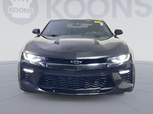 Used 2018 Chevrolet Camaro SS image 11