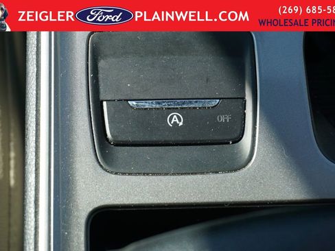 Used 2023 Ford Edge SEL AWD/4WD image 23