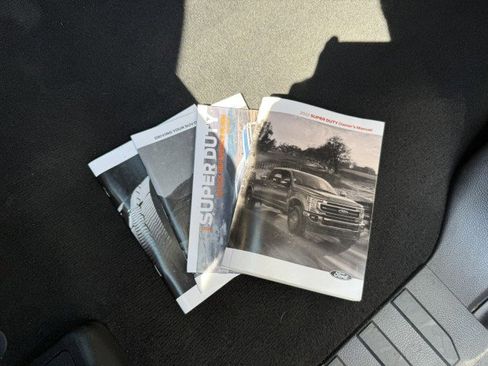 Used 2022 Ford F350 XLT w/ XLT Premium Package image 24