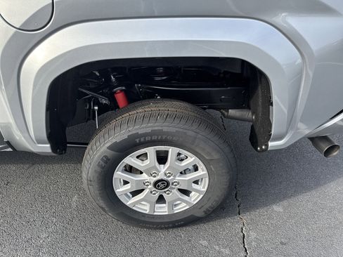 New 2026 Toyota Tacoma SR5 image 12