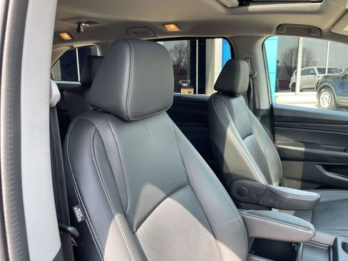 Used 2024 Honda Odyssey EX-L image 27
