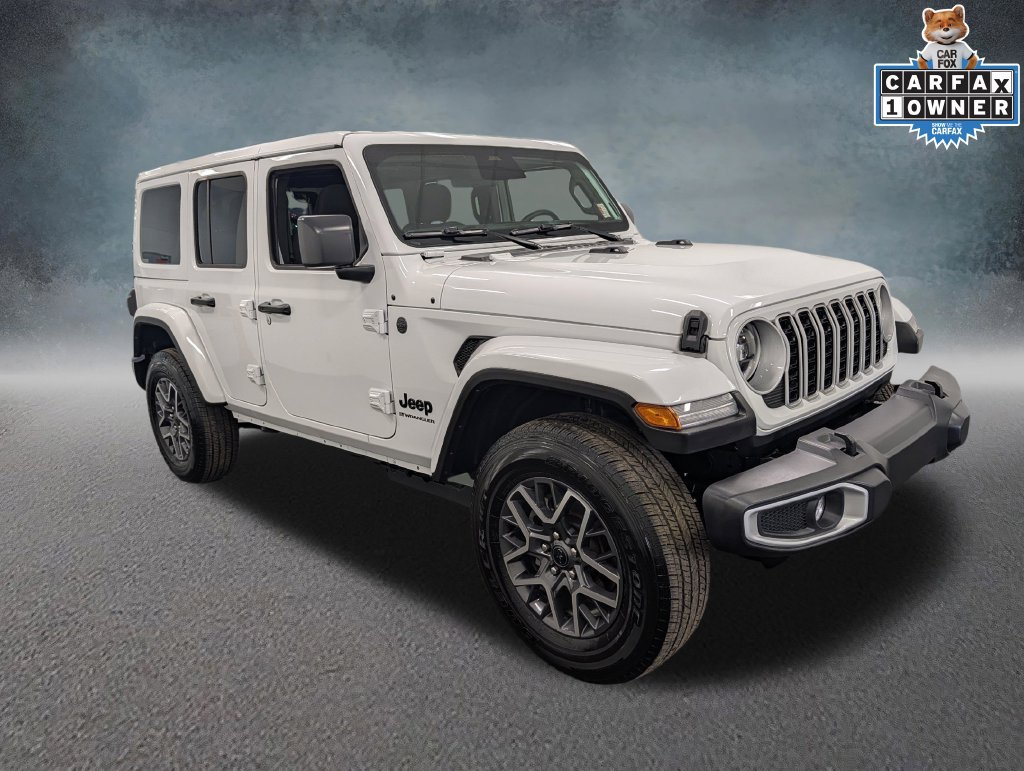 Used 2026 Jeep Wrangler Unlimited Sahara AWD/4WD image 3