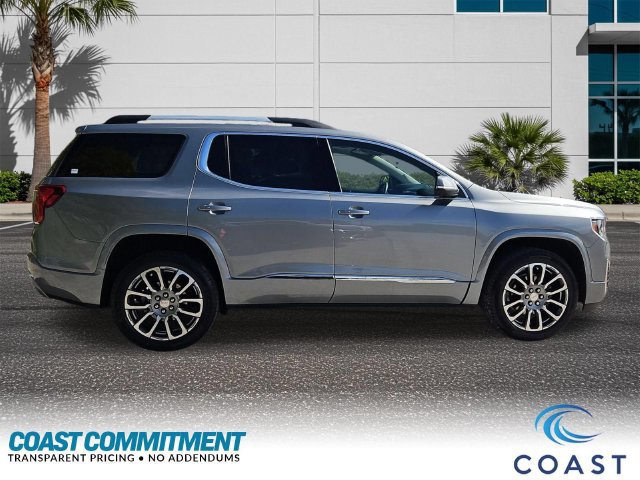 Certified 2023 GMC Acadia Denali w/ Denali Ultimate Package FWD image 5