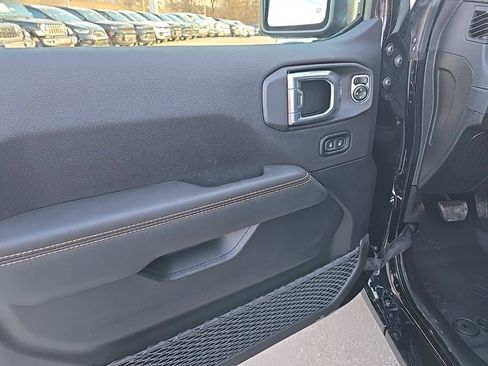 New 2026 Jeep Gladiator Sport image 35