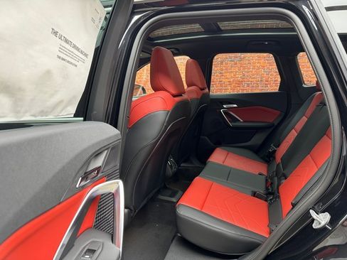 Used 2025 BMW X1 xDrive28i w/ Technology Package image 23