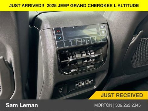 New 2025 Jeep Grand Cherokee L Altitude image 25