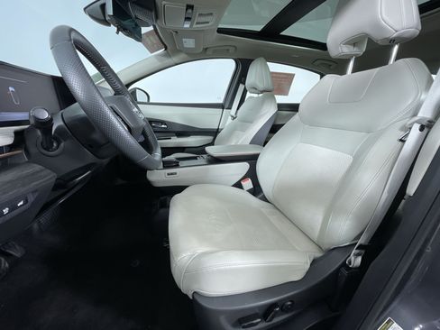 Certified 2024 Nissan Ariya AWD image 15