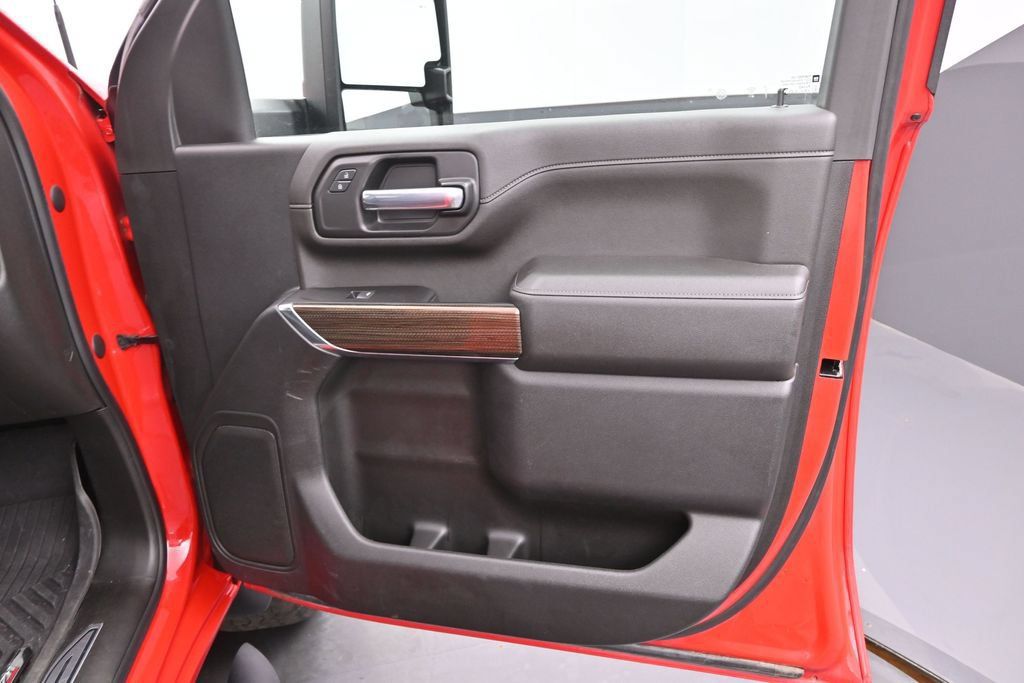 Used 2022 Chevrolet Silverado 2500 LT w/ Z71 Sport Edition AWD/4WD image 14