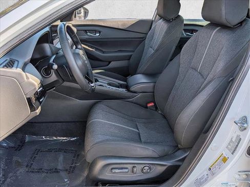 Used 2023 Honda Accord Sport image 19