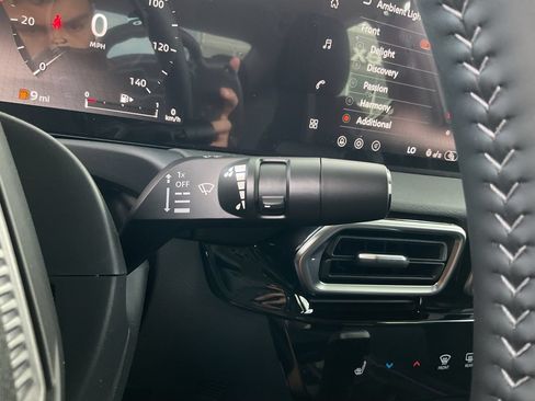 New 2026 Nissan Sentra SV w/ SV Convenience Package FWD image 30
