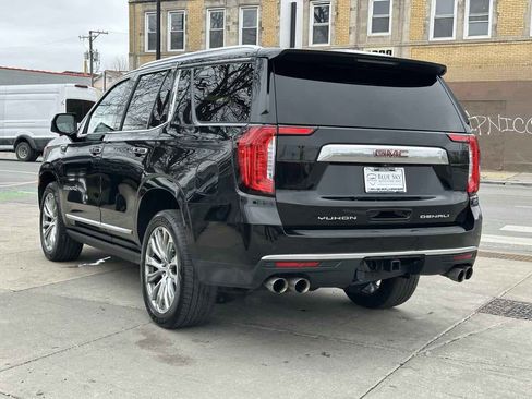 Used 2021 GMC Yukon Denali w/ Denali Premium Package AWD/4WD image 7