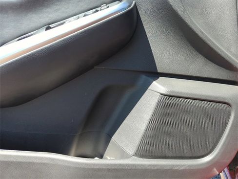 New 2025 Nissan Sentra SR image 27