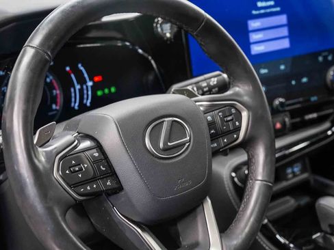 Used 2024 Lexus NX 350 AWD w/ Vision Package image 21