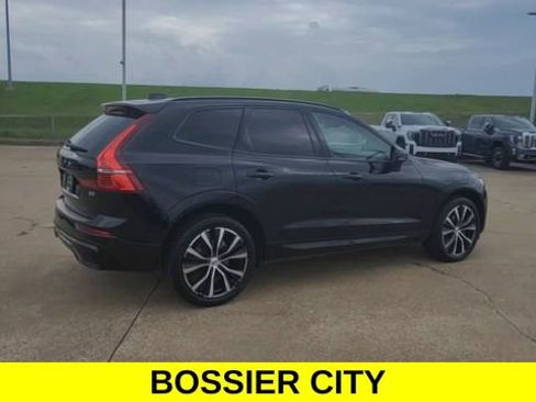 Used 2023 Volvo XC60 B5 Ultimate w/ Protection Package Premier FWD image 9