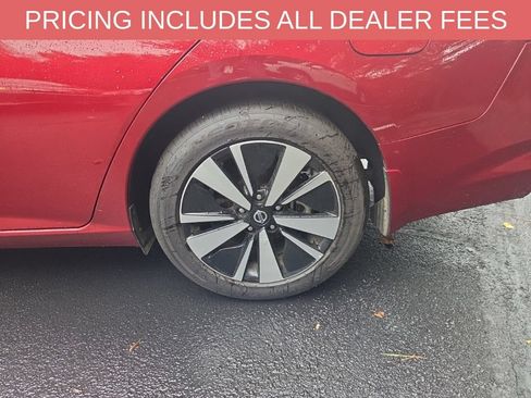 Used 2022 Nissan Altima 2.5 SV w/ SV Premium Package FWD image 9