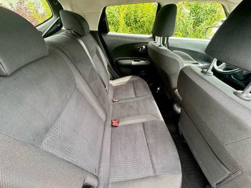 Used 2015 Nissan Juke SV w/ Technology Package image 10