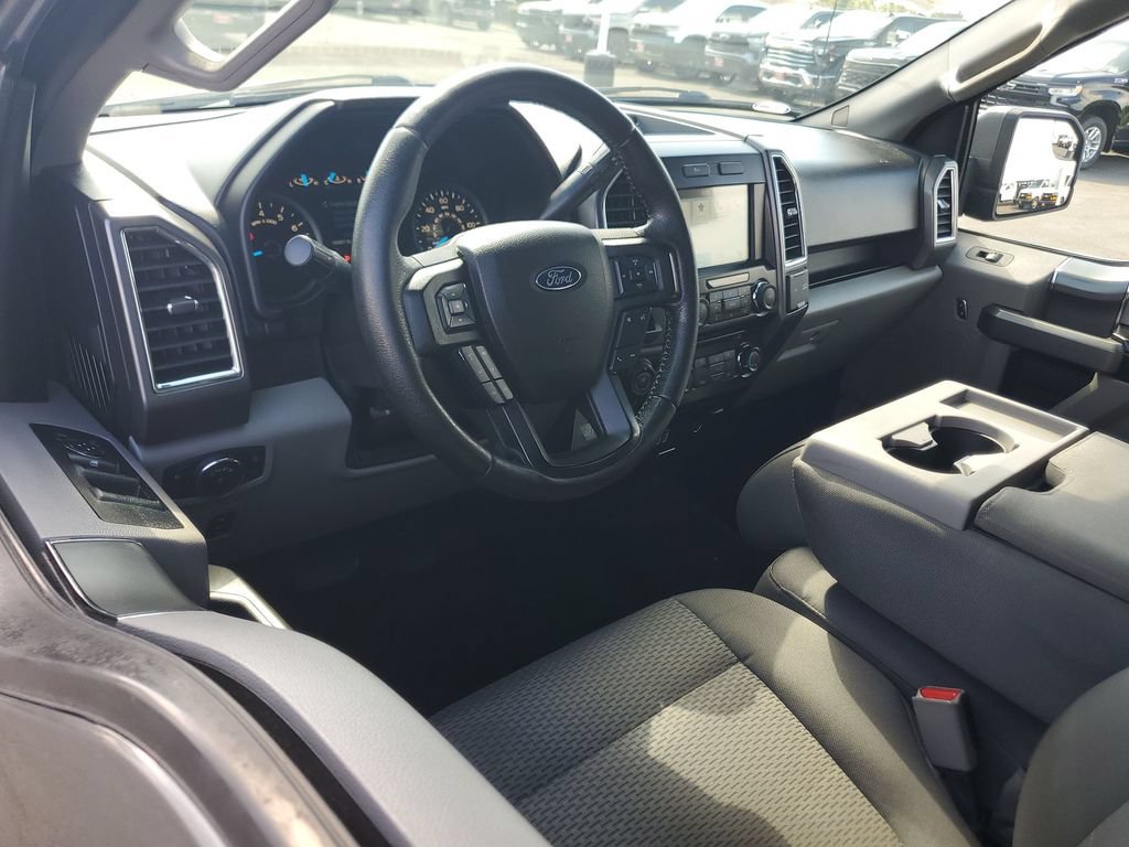 Used 2016 Ford F150 XLT w/ Equipment Group 302A Luxury RWD image 10
