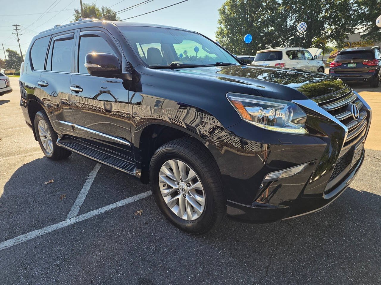 Used 2015 Lexus GX 460 w/ Premium Package AWD/4WD image 8