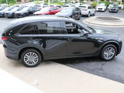 Certified 2025 MAZDA CX-90 3.3 Turbo w/ Preferred Package AWD/4WD image 5