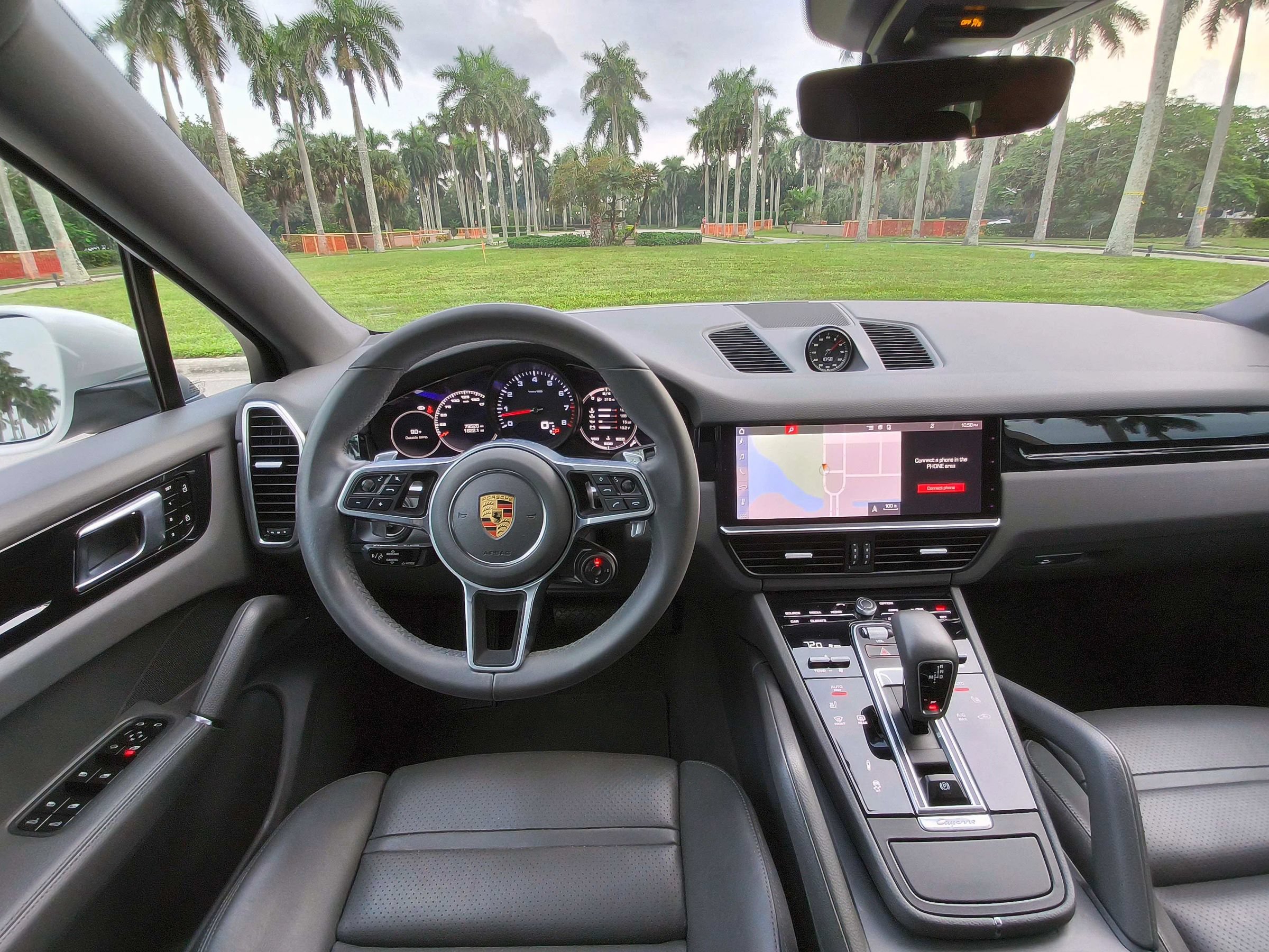 Used 2021 Porsche Cayenne Coupe AWD/4WD image 9