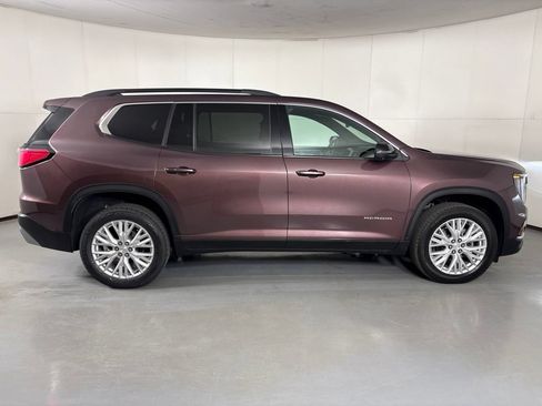 Certified 2024 GMC Acadia Elevation AWD/4WD image 11