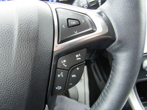 Used 2024 Ford Edge SEL w/ Convenience Package image 23