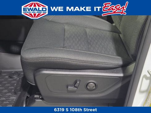 New 2026 RAM 1500 Big Horn AWD/4WD image 12