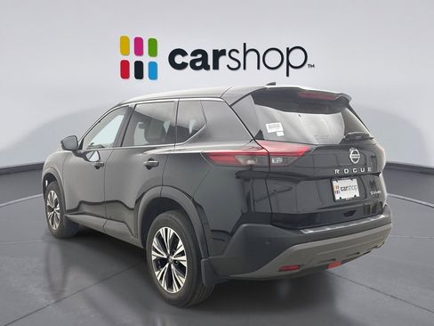 Used 2021 Nissan Rogue SV AWD/4WD image 2