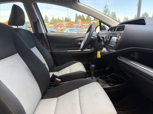 Used 2015 Toyota Prius C Two FWD image 17