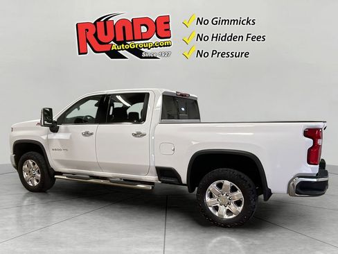 Used 2022 Chevrolet Silverado 2500 LTZ w/ LTZ Plus Package image 3