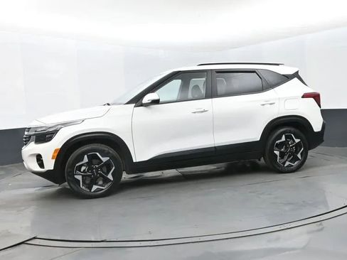 Used 2025 Kia Seltos S FWD image 5