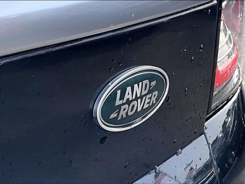 Used 2018 Land Rover Range Rover Sport HSE image 7