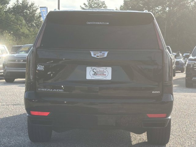 Used 2022 Cadillac Escalade ESV Sport Platinum w/ Heavy-Duty Trailer Package AWD/4WD image 11