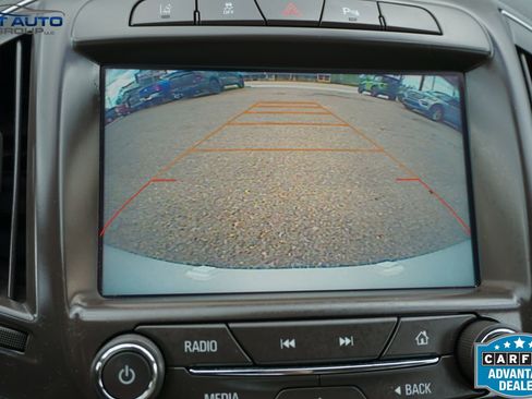 Used 2016 Buick Regal Premium w/ Driver Confidence Package #2 FWD image 33