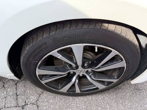 Used 2018 Nissan Maxima 3.5 SV FWD image 6