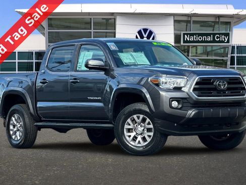 Used 2019 Toyota Tacoma SR5 image 2